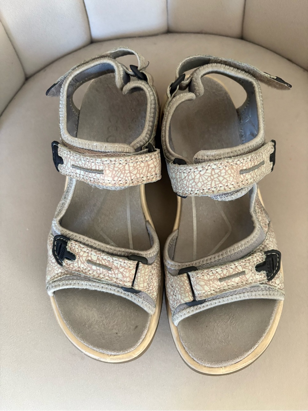 Ecco Beige/Tan Crackle-Print Hook-and-Loop Sandals